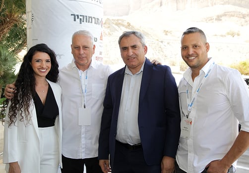 מימין: גבריאל אלון, זאב אלקין, ערן סיב ונטלי שמעון וינשטיין, קרדיט: מתוך כנס תהאחדות קבלני השיפוצים 